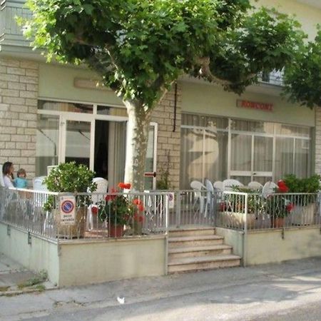 Hotel Ronconi ريميني المظهر الخارجي الصورة