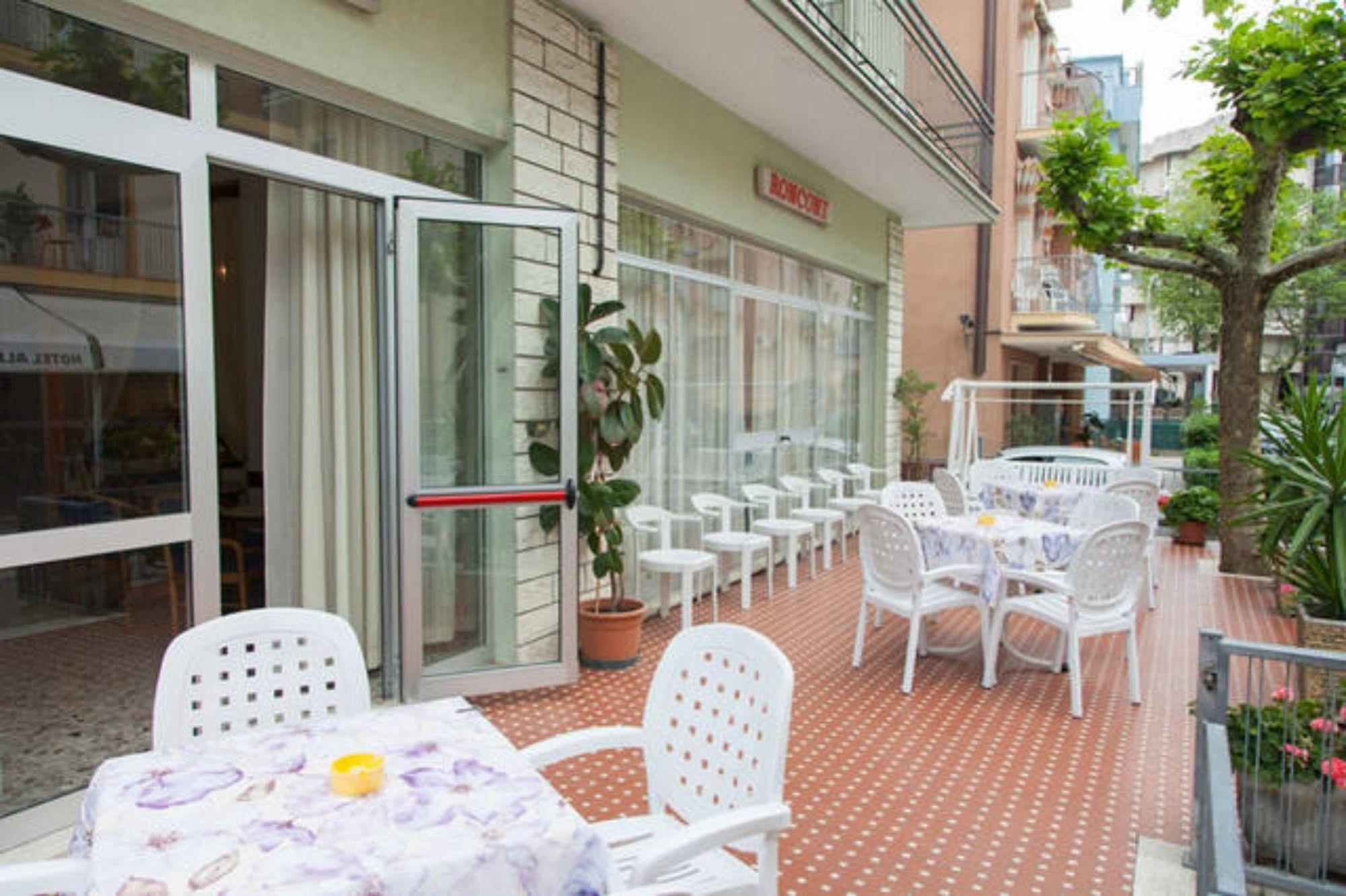 Hotel Ronconi ريميني المظهر الخارجي الصورة